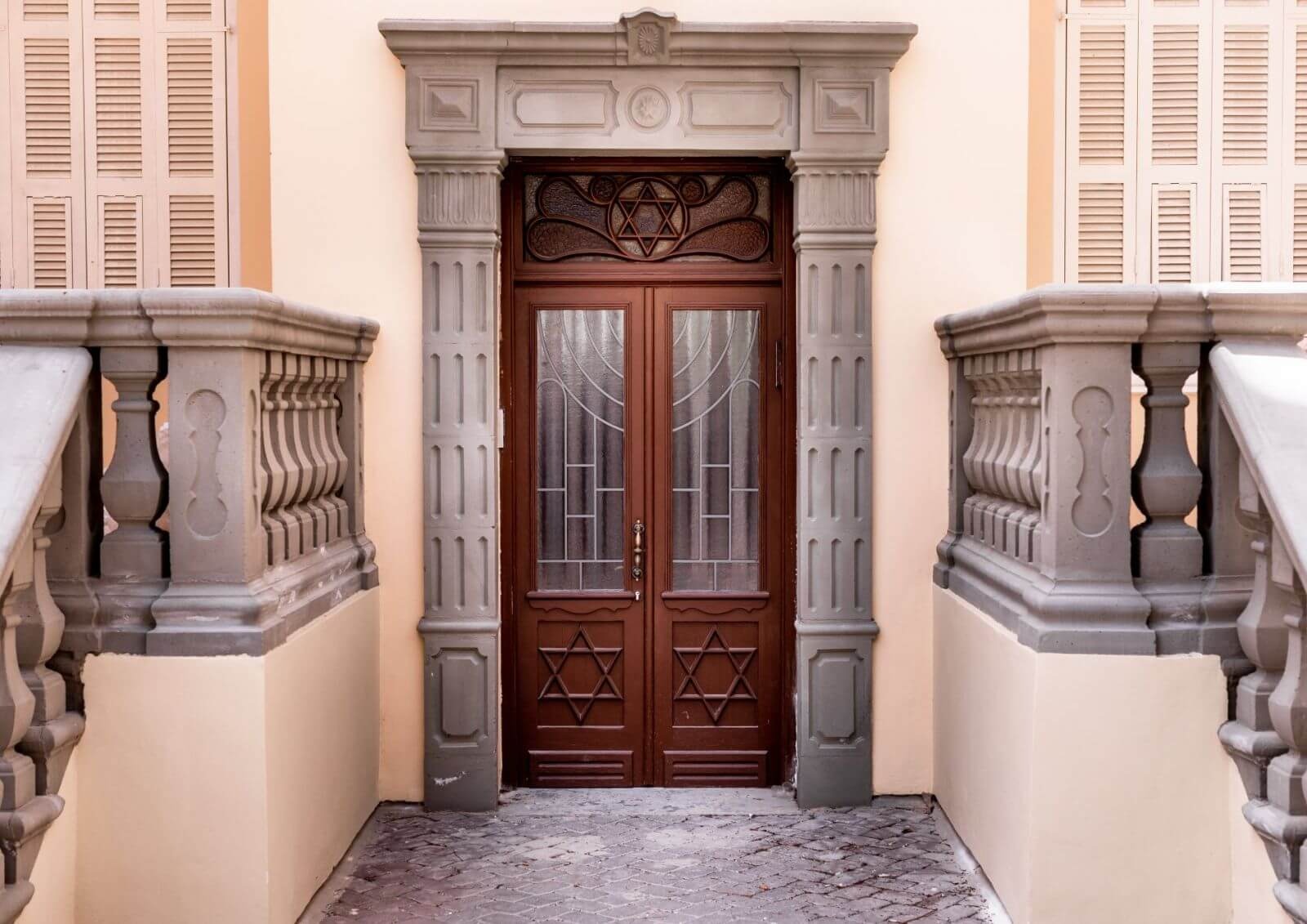 Historic entrance of House of Palm building in Nahalat Binyamin Tel Aviv